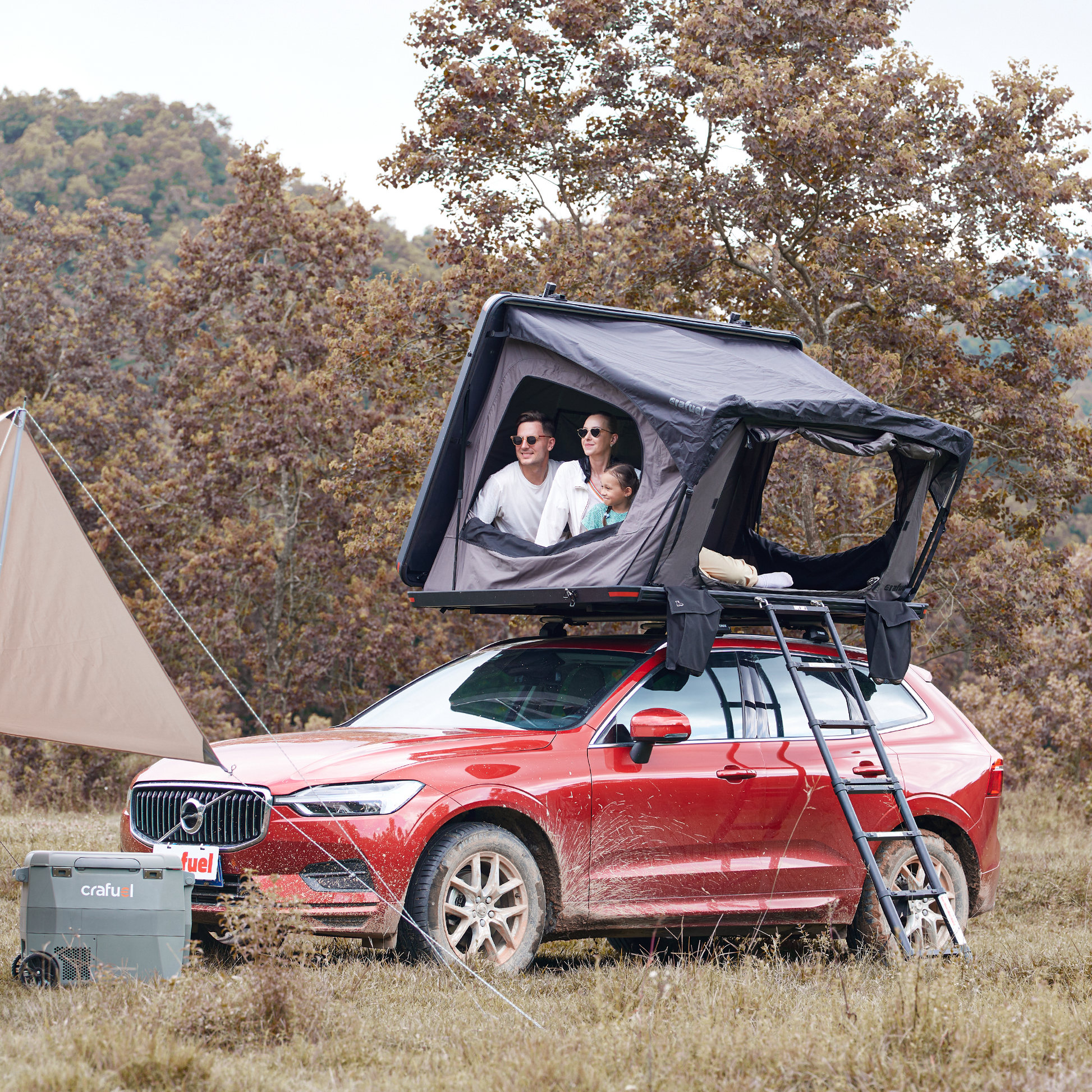 Clever hardshell rooftop tent doubles as a breezy cabana with a view